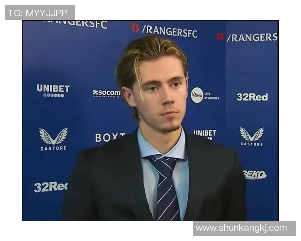 足球场上的颜值担当谁是最美丽的足球明星