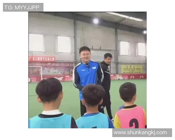 足球明星温暖行动为贫困儿童送去希望与温暖的感人故事 足球明星温暖行动为贫困儿童送去希望与温暖的感人故事